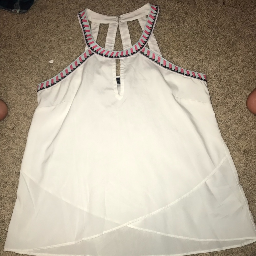 Jessica Simpson tank top